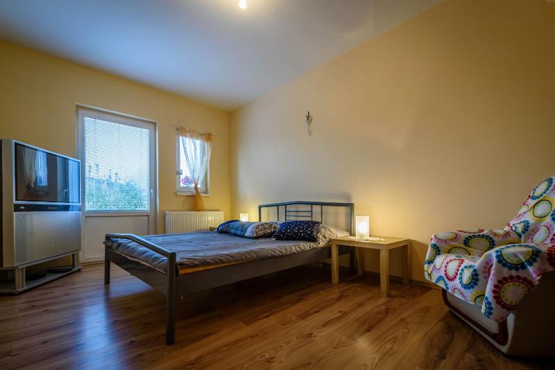 Apartment with Garden View image 3