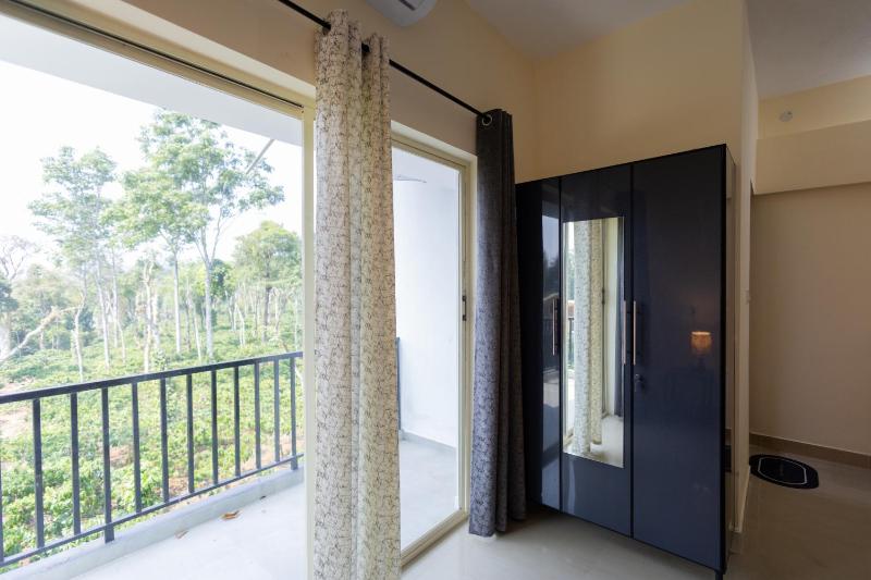 Bougain Villa @ Mekeri - image 7