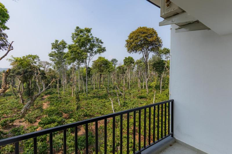Bougain Villa @ Mekeri - image 8