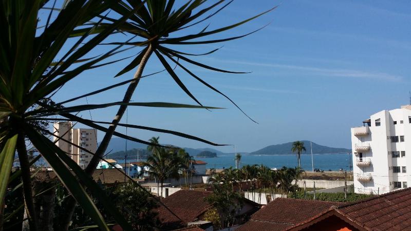 Recanto Casa de Pedrinha - Aptos para temporada e finais de semana - image 7