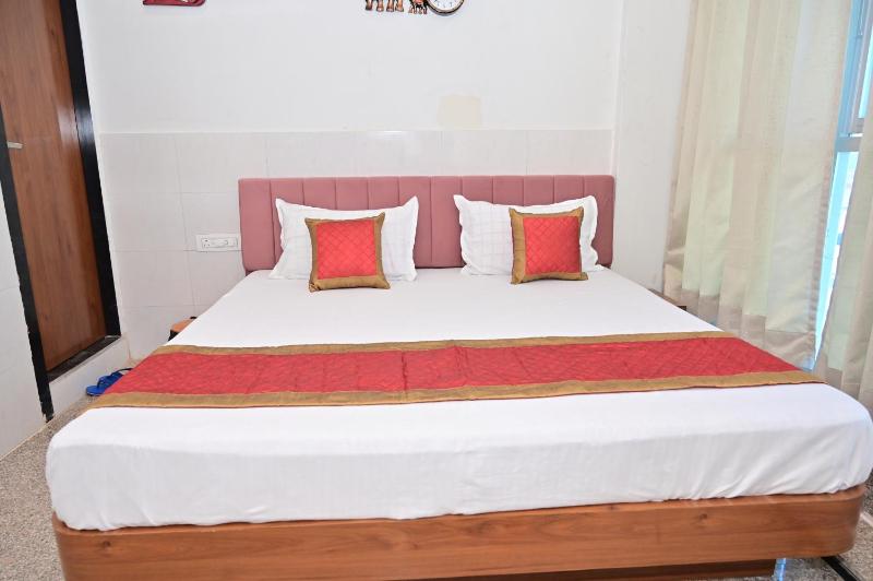 hotel shivaay & home stay - image 9