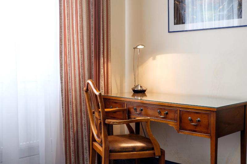 Comfort Single Room image 2