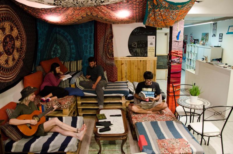 Rocket Hostels Gracia - image 6
