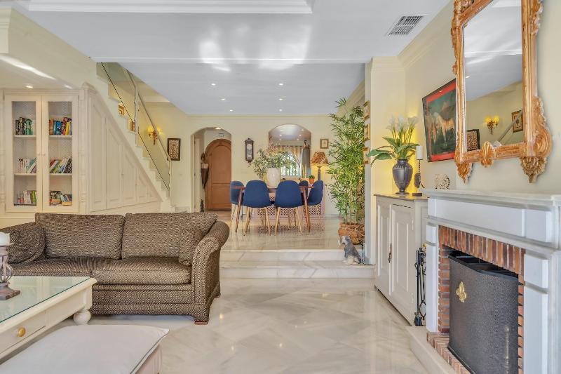 Casa El Palmeral by Finest Rentals - image 37
