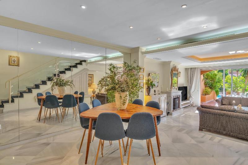 Casa El Palmeral by Finest Rentals - image 39