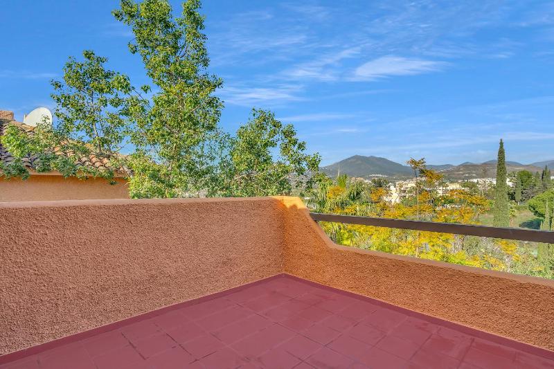 Casa El Palmeral by Finest Rentals - image 4