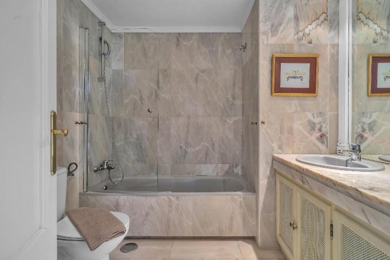 Casa El Palmeral by Finest Rentals - image 9