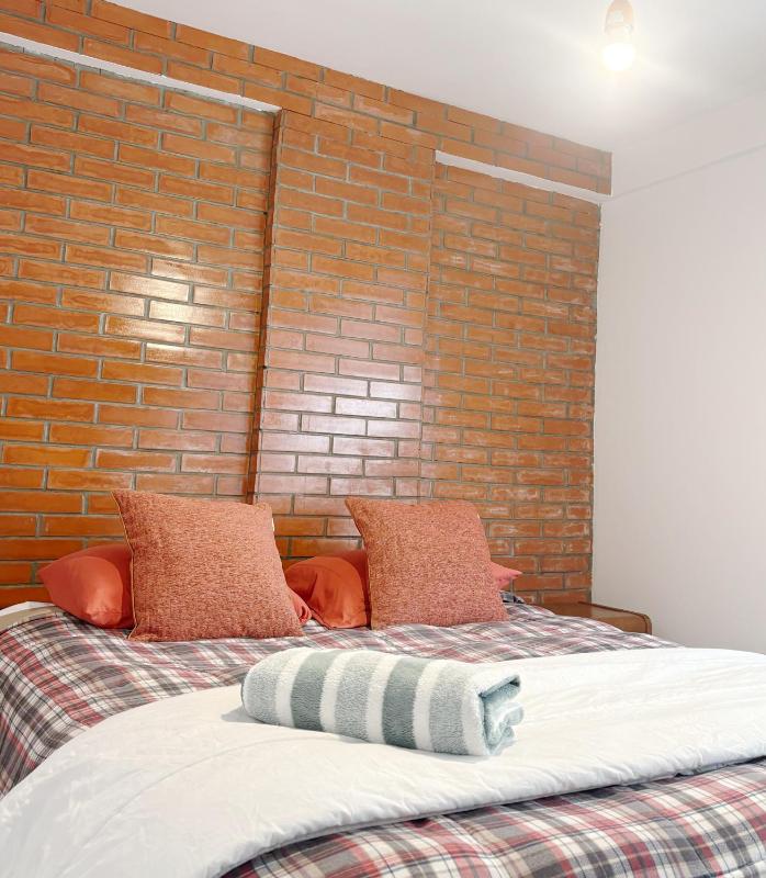 Apartamento hermoso y soleado en Sopocahi Av Arce - image 7