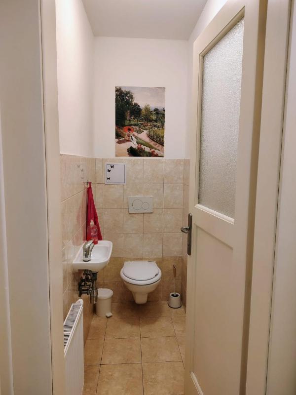 Garden Apartment - image 13