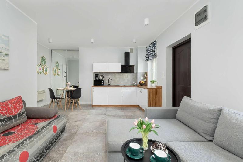 Cozy Studio Toruńska with Parking in Pobierowo by Noclegi Renters - image 15