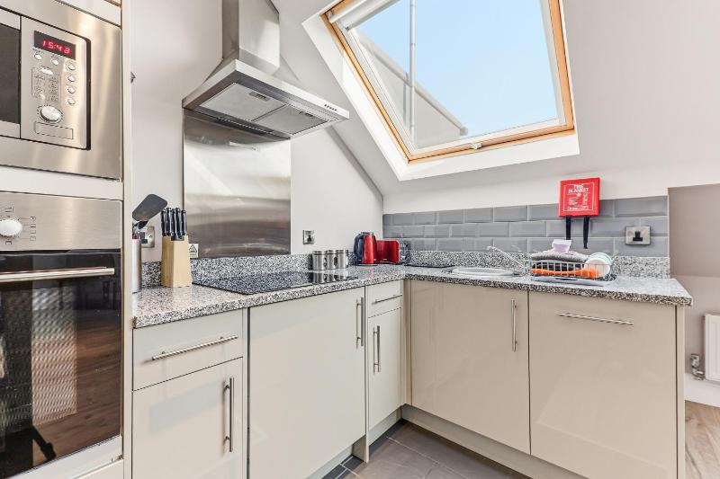 Harrogate Lifestyle Apartments Ltd - image 31