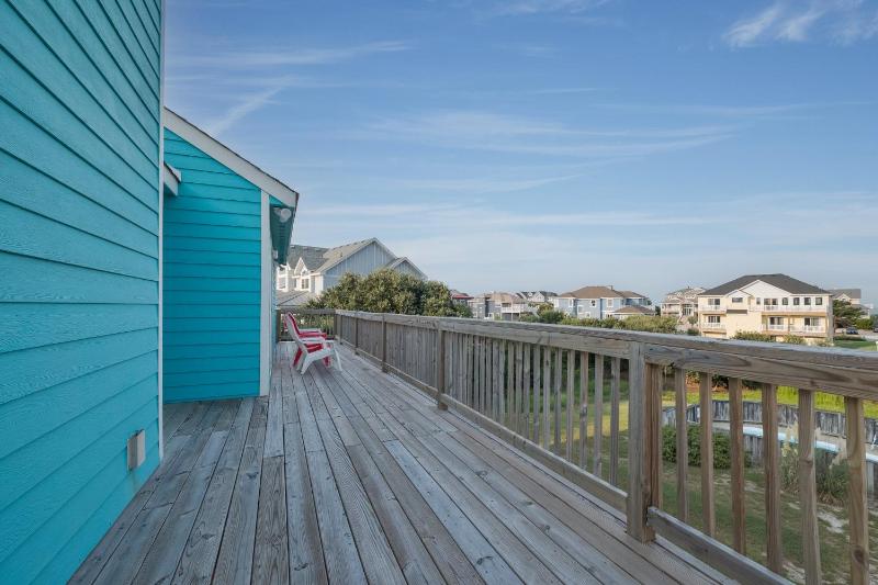 1484 - Beachin' It - image 8