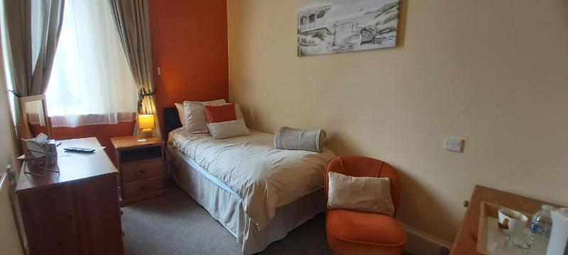 Cranborne Guest Accommodation Exclusively for Adults - image 44