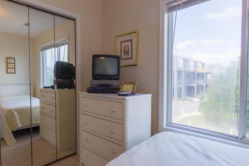 1838 - Paradise Suite - image 19