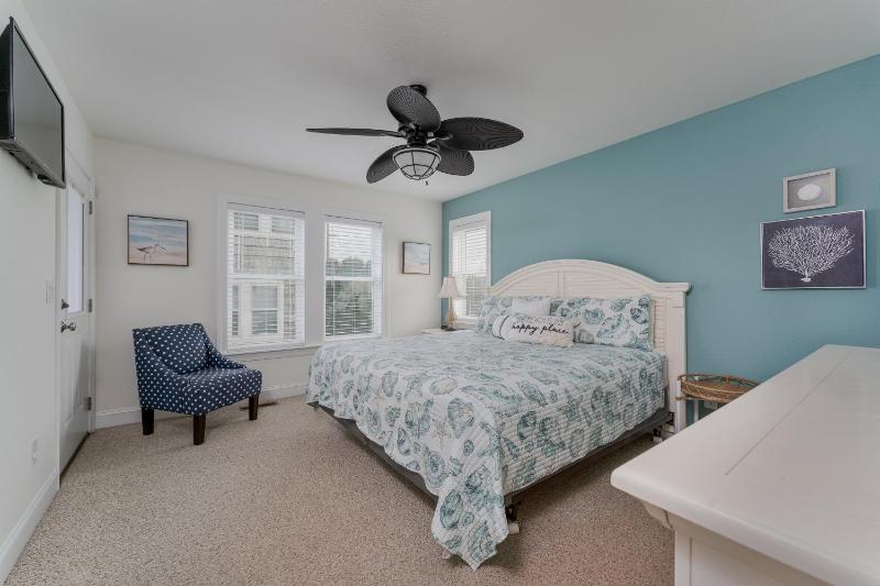 5435 - Carolina Gray - image 27