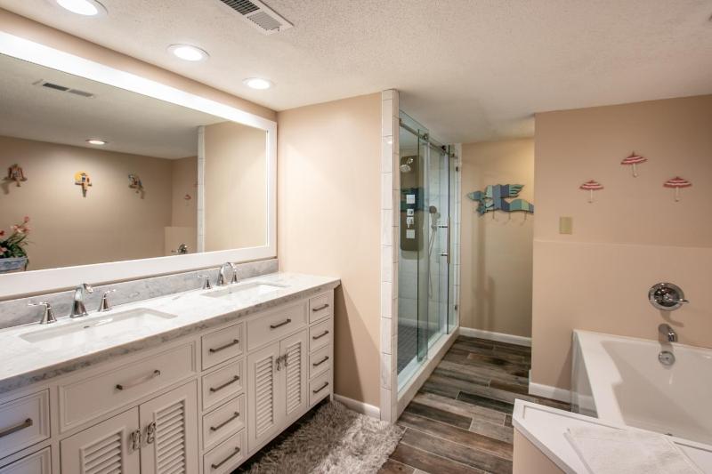 5606 - Heron Cove 102N - image 34