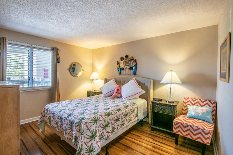 5606 - Heron Cove 102N - image 35