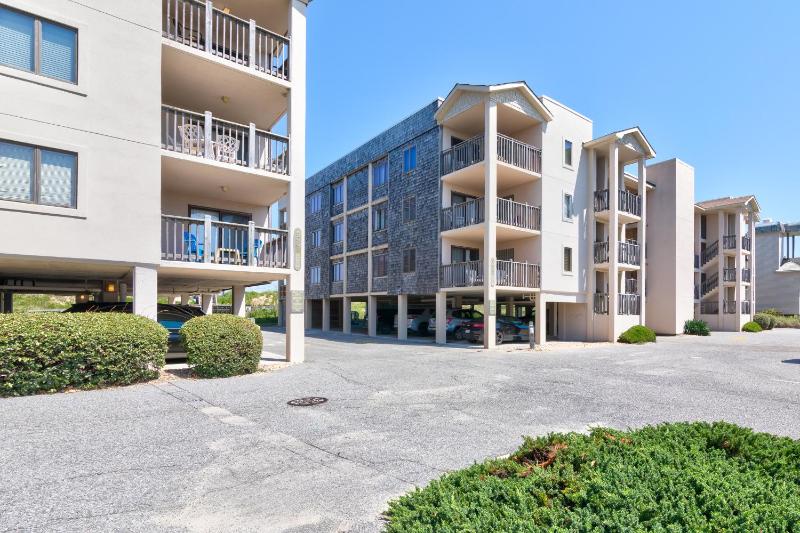 5606 - Heron Cove 102N - image 21