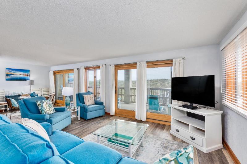 5607 - Dancing Dunes (formerly Heron Cove 101N) - image 1