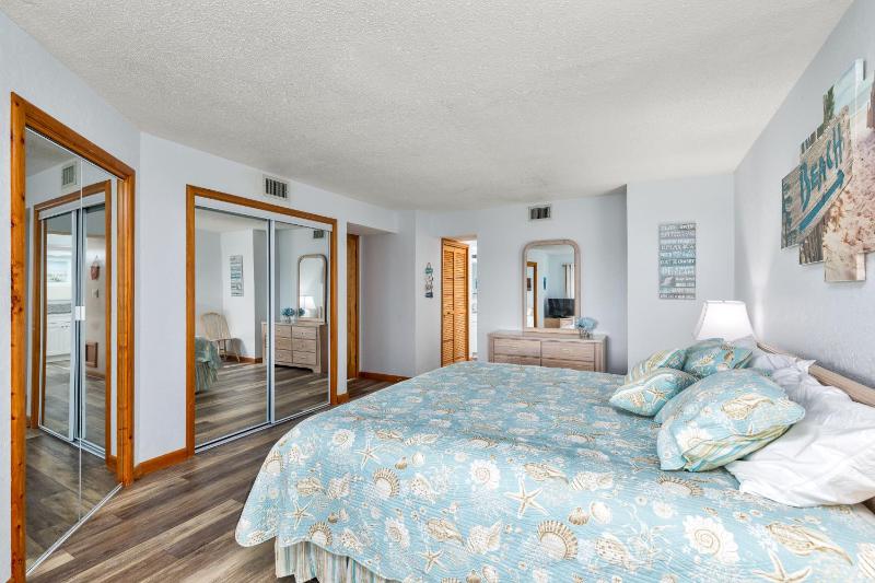 5607 - Dancing Dunes (formerly Heron Cove 101N) - image 23