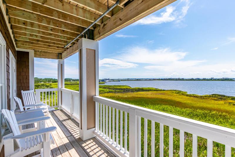 C208 - Paradise Place 208 - image 29