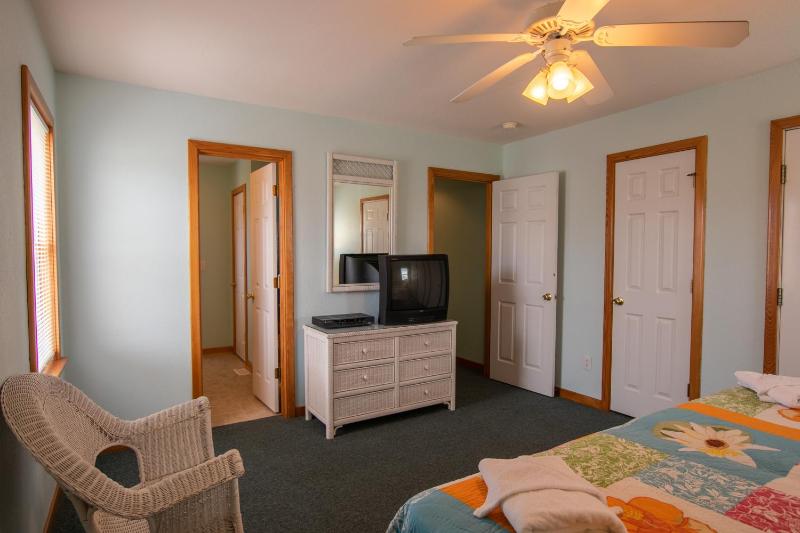 5454 - Sea View - image 5