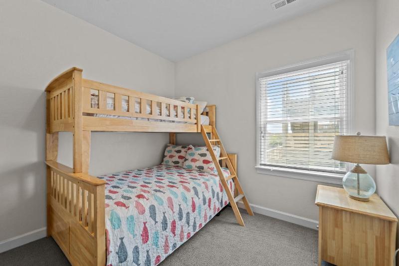 5515 - Crystal Gable - image 35