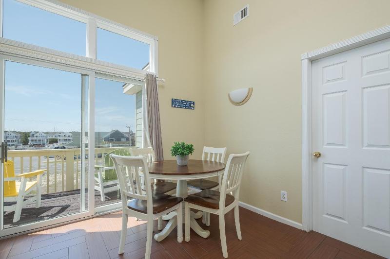 5458 - Pier 1 Retreat - image 39