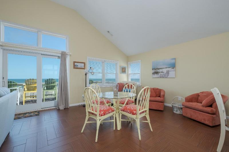 5458 - Pier 1 Retreat - image 34