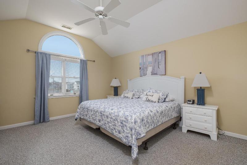 5458 - Pier 1 Retreat - image 23