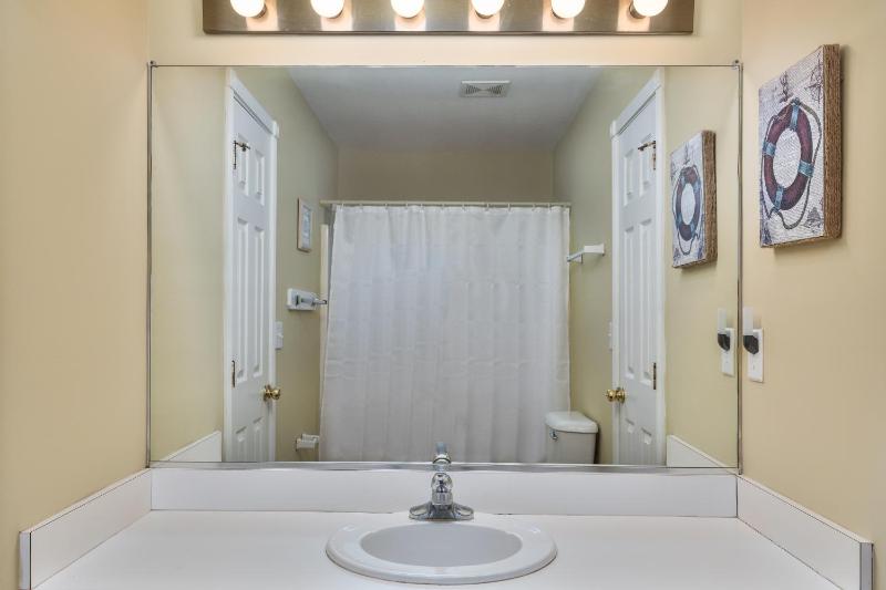 5458 - Pier 1 Retreat - image 24