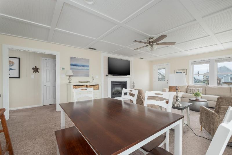 5212A - Cotton's Cabana - image 26