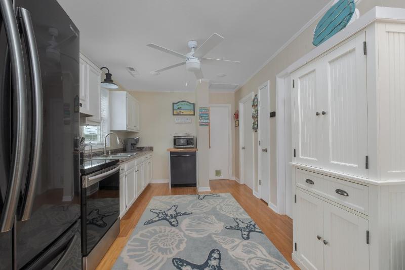 5136 - Bayside Breeze - image 24