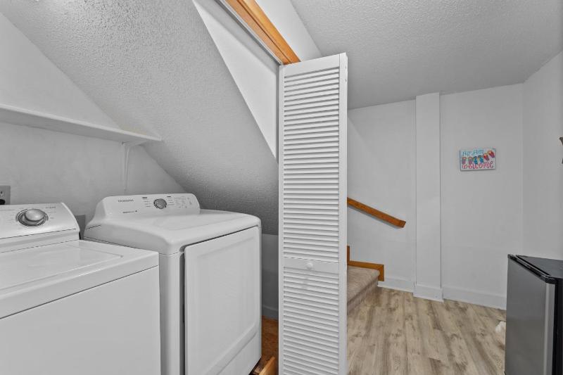 5419 - My Flip Flop Retreat - image 20
