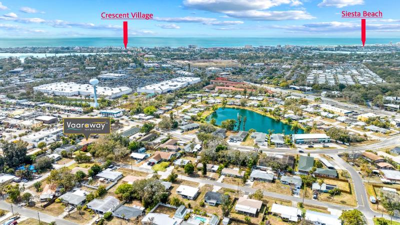 The Siesta Shortcut | Spacious Pool Home Minutes to Siesta Key Beach - image 42