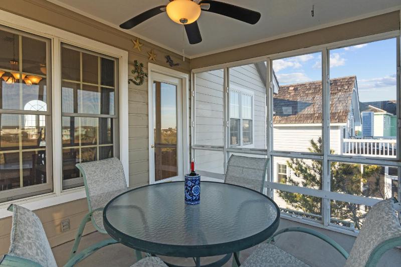 5591 - Beach Please - image 17