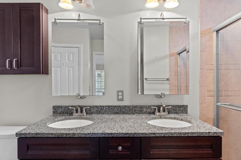 5591 - Beach Please - image 28