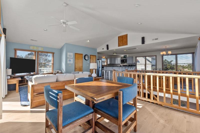1435 - The Whalecome Inn - image 14