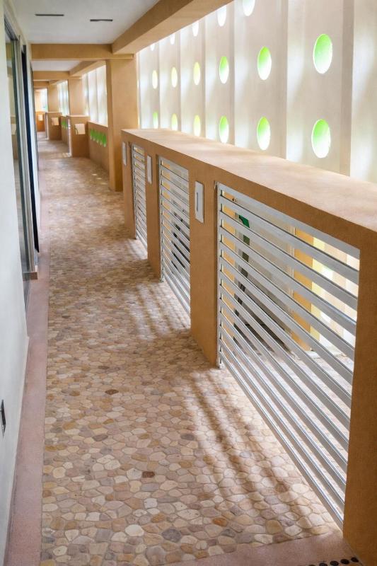 Estudio compacto en Riviera Diamante con alberca - image 8