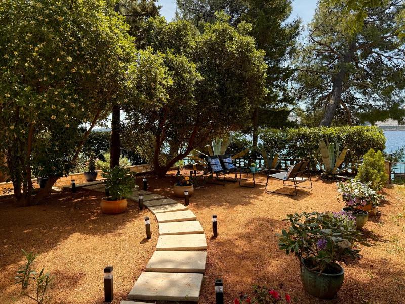 Apartments by the sea Stara Novalja Pag - 4143 - image 1