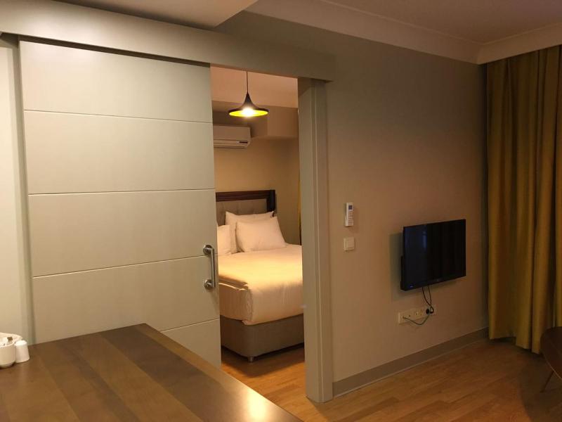 Economic Business Suite image 4