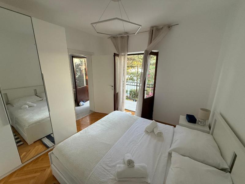 Apartments by the sea Stara Novalja Pag - 4143 - image 12