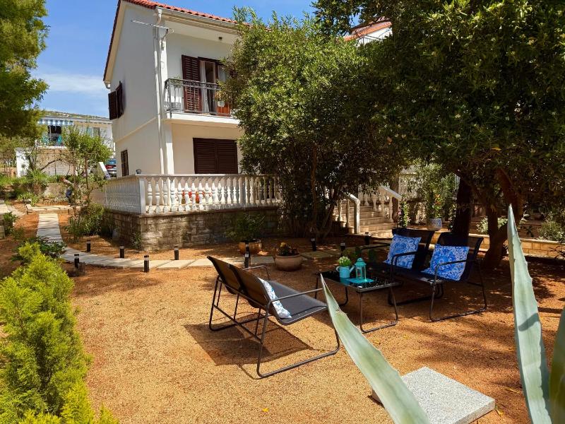 Apartment Stara Novalja 4143b - image 12