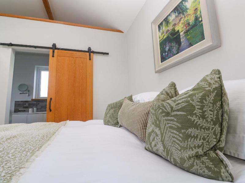Byrons Retreat - image 10