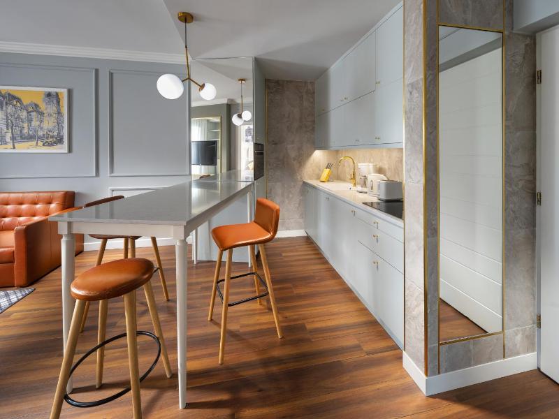Mamaison Residence Izabella Budapest - image 12