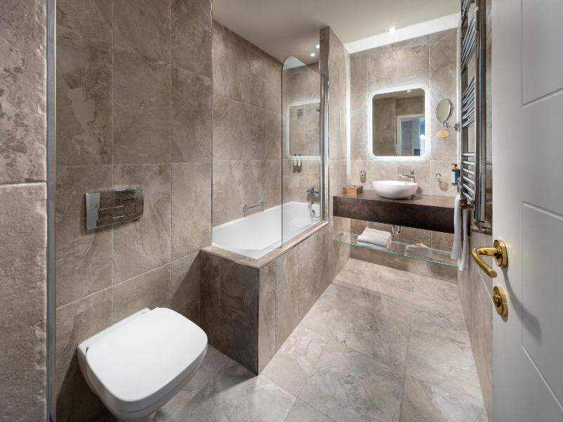 Mamaison Residence Izabella Budapest - image 13