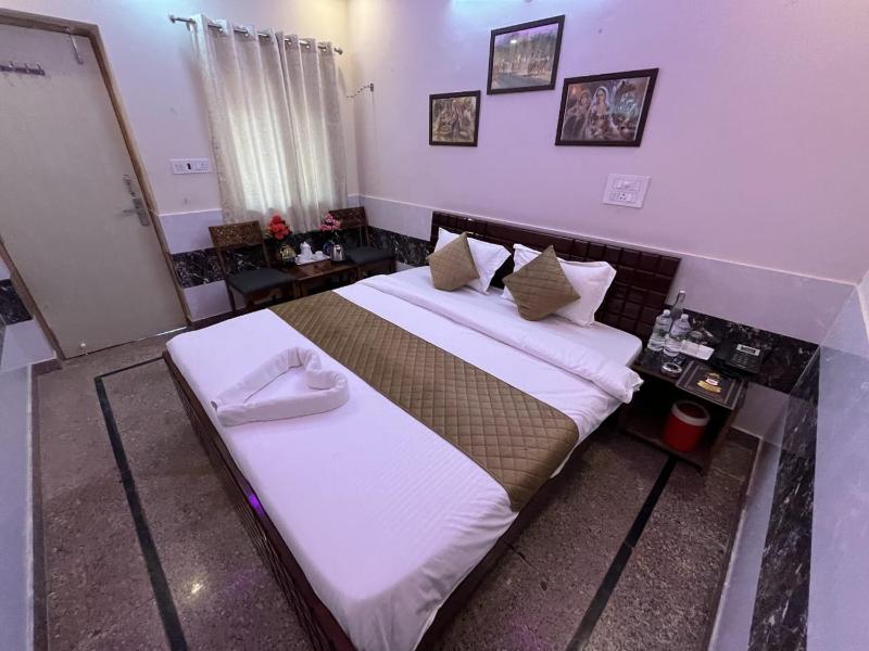 Hotel Srinivas - image 9
