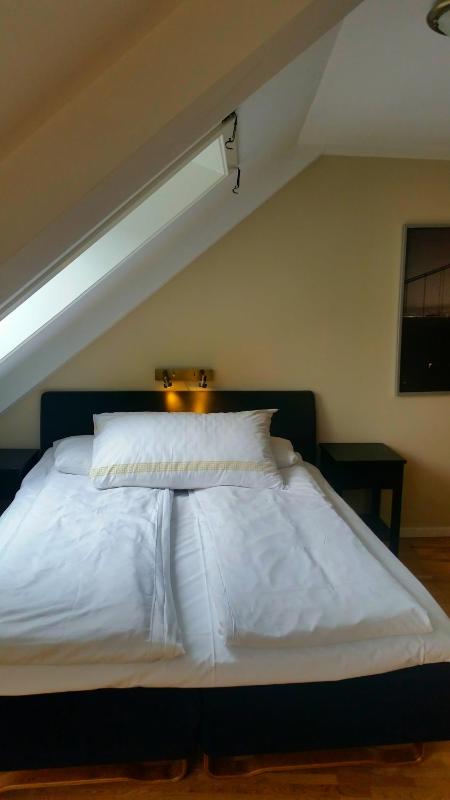Chesterfield Hotel - image 18
