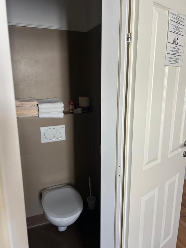 K+T Boardinghouse - image 15