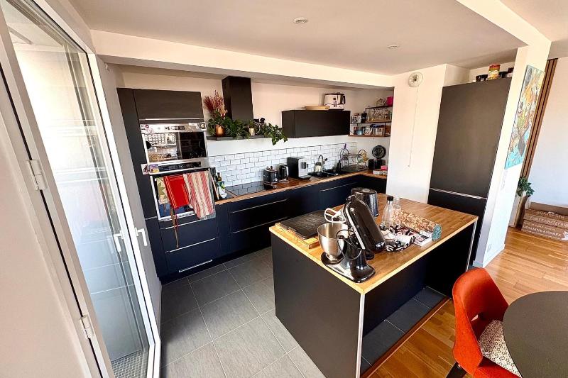 Family apartment with terrace and view of Nantes - image 13